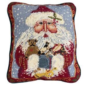 Christmas Needlepoint Santa, Midwest Importers, Size 12" x !0 1/2"